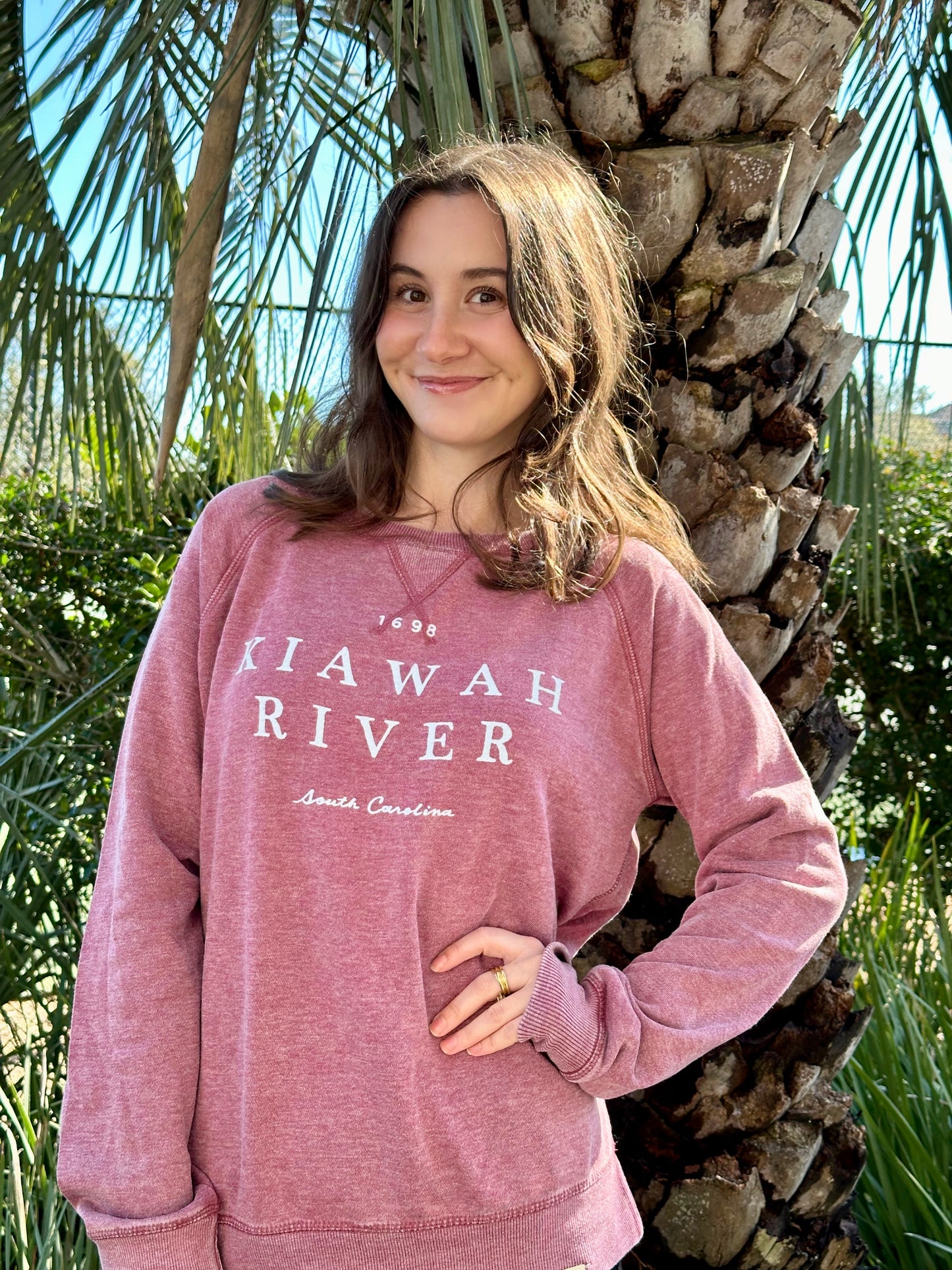 Women's 1698 Burnout Wash Sweatshirt - Cranberry