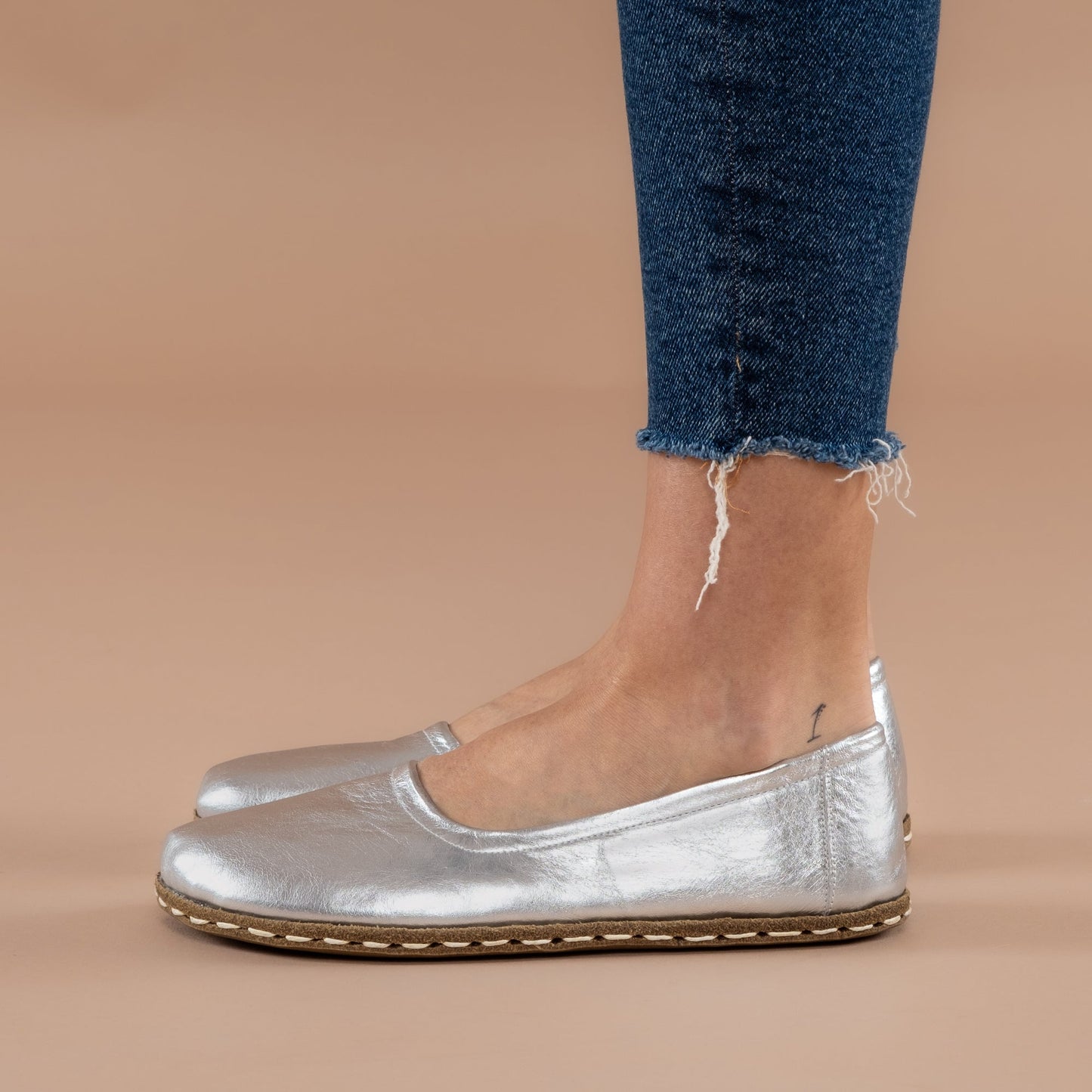 Women's Silver Barefoot Ballet Flats
