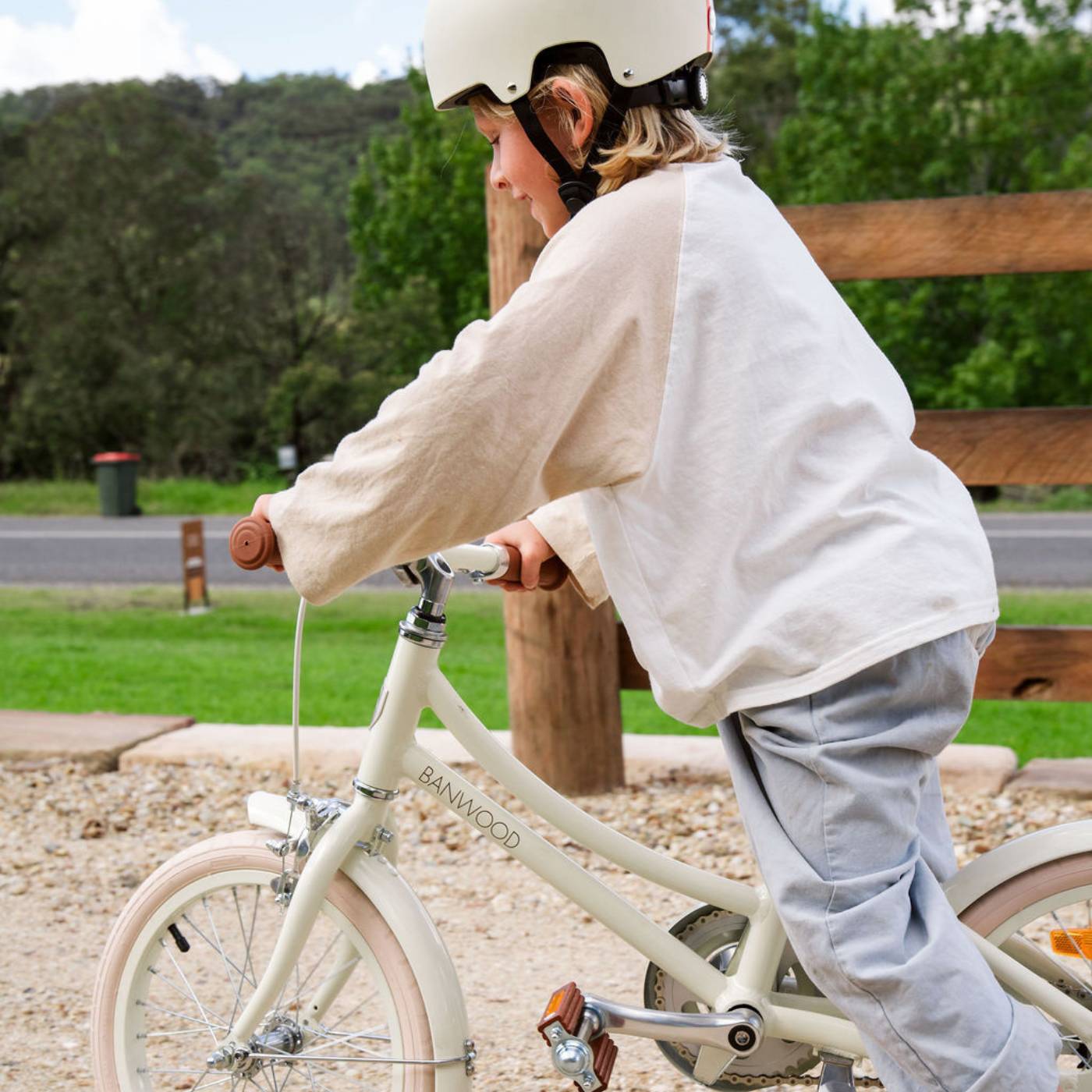 Classic Bike - Cream