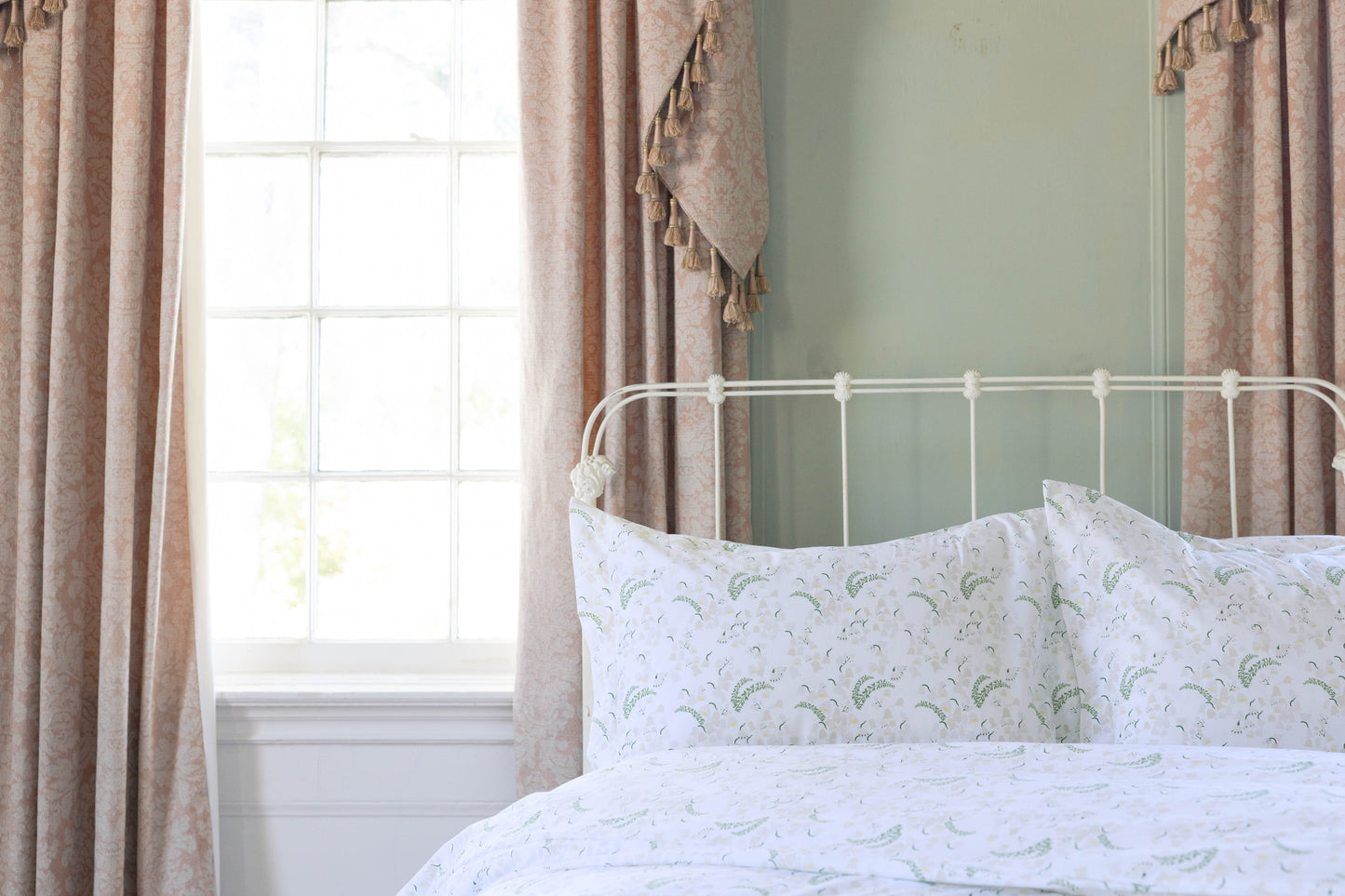Lily of the Valley Sheet Set