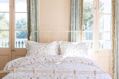 Shells Sheet Set