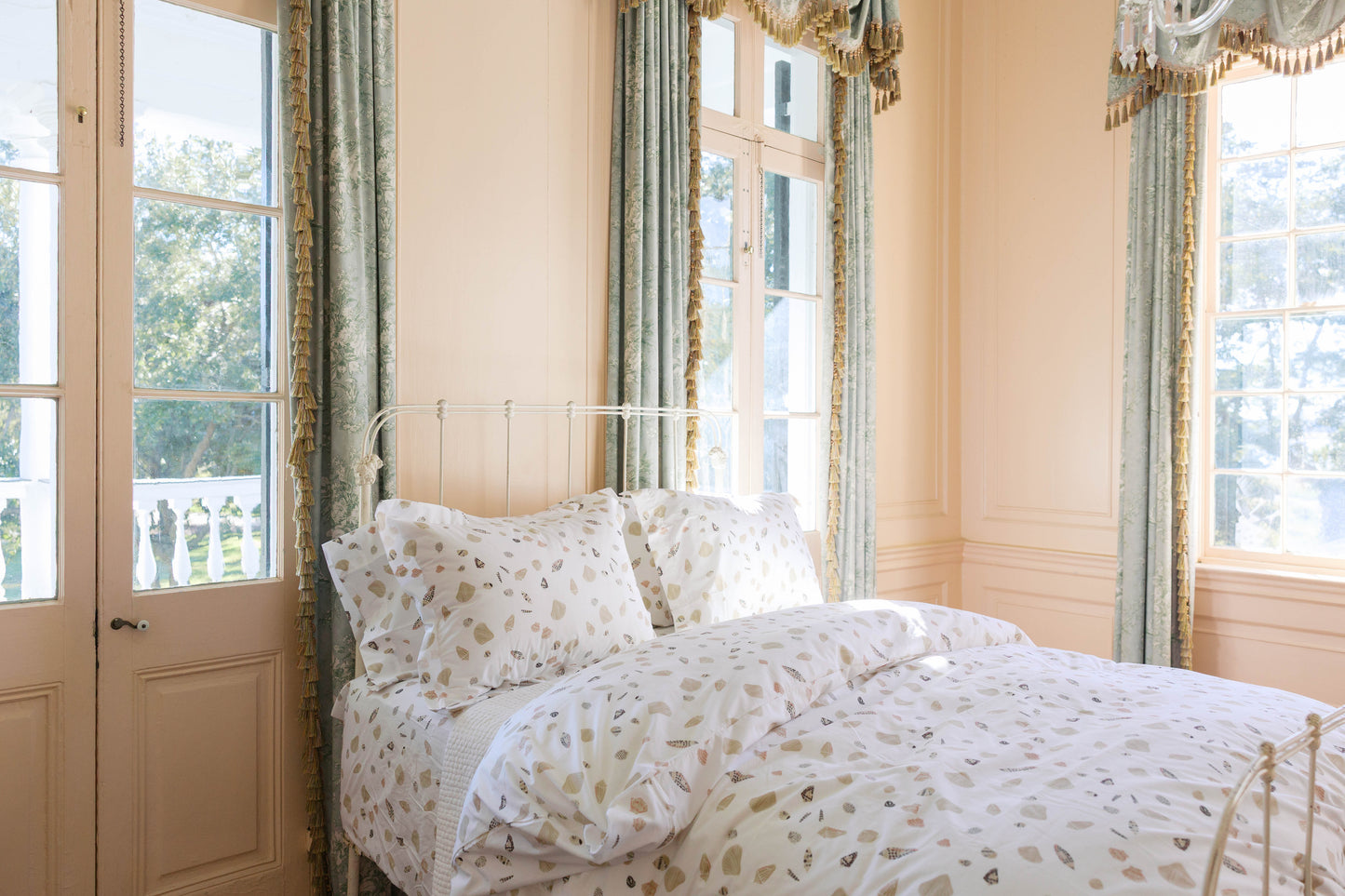 Shells Bundle Pillow Sham
