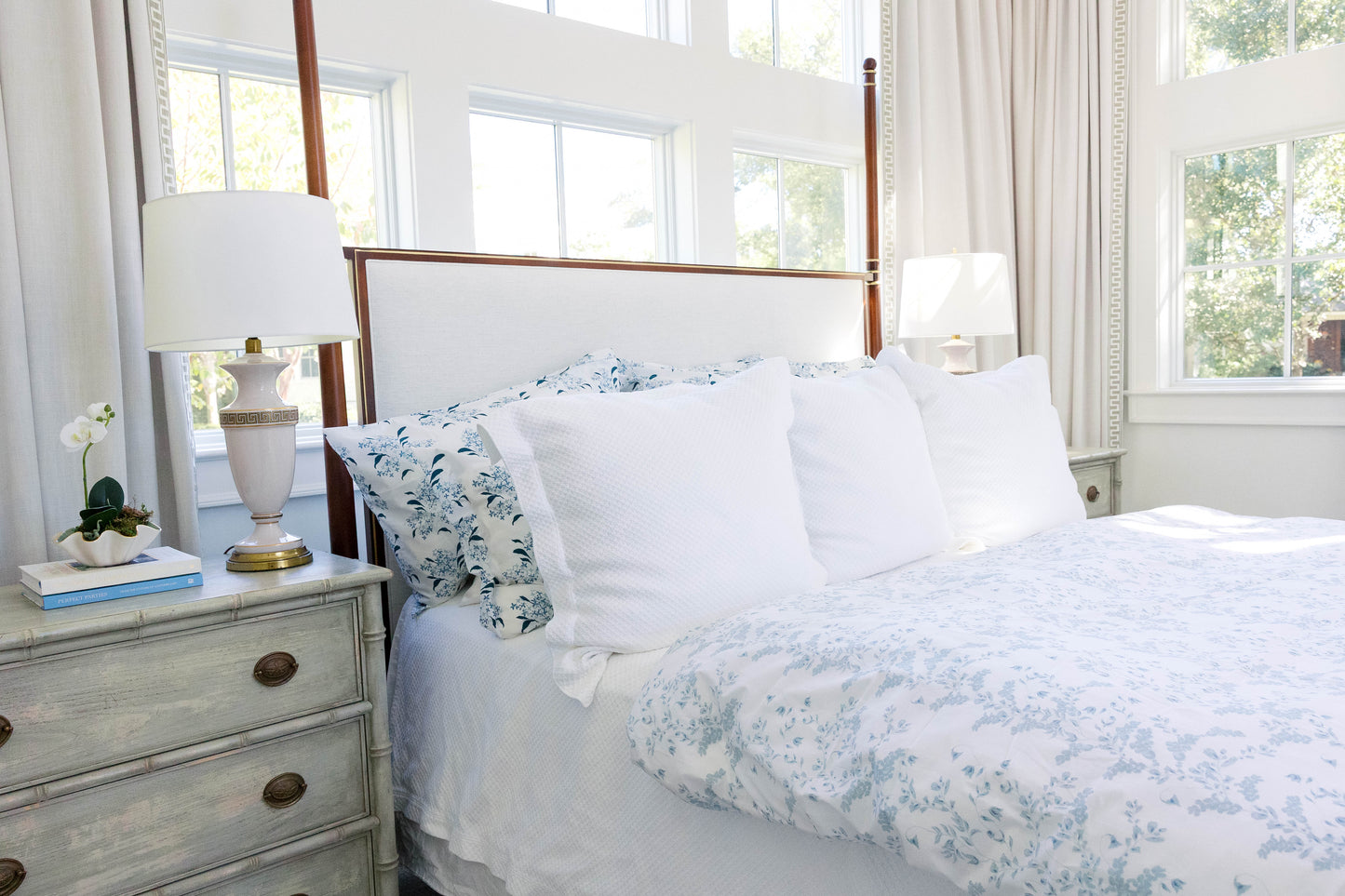 Ruth in Blue Sheet Set