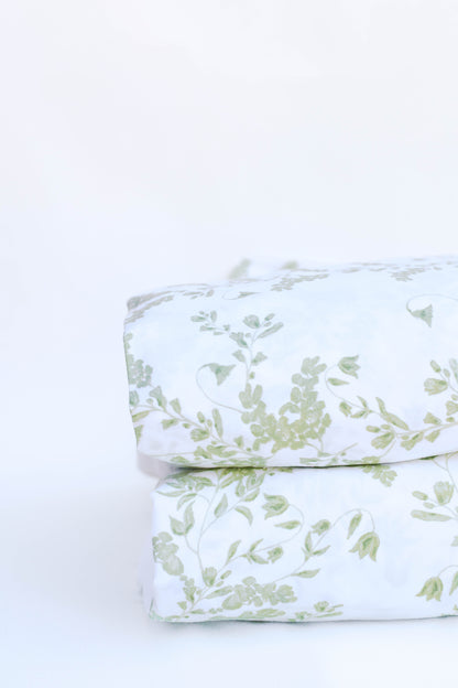 Ruth in Green Sheet Set
