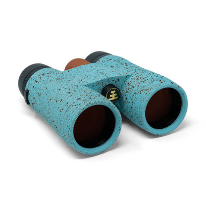Pro Issue 10x42